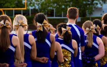 What should you wear for cheerleading tryouts (Ultimate Guide)