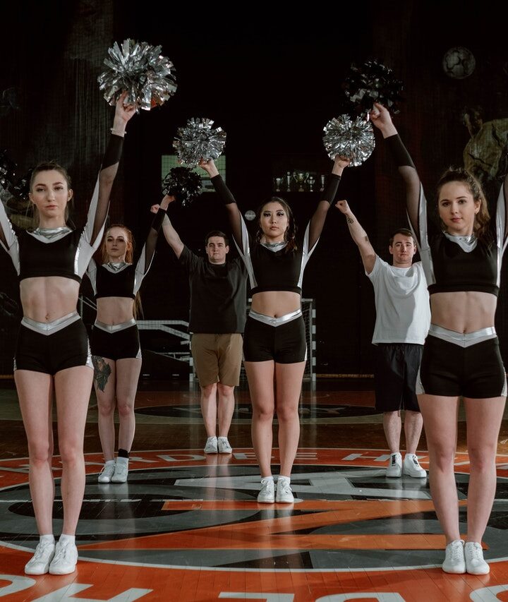 Does cheerleading make you shorter - Facts and Myths